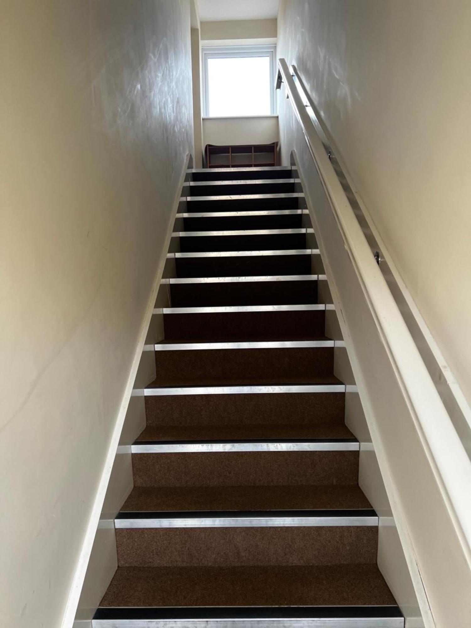 Crownford - Close To Hanley Centre And Guest house *
